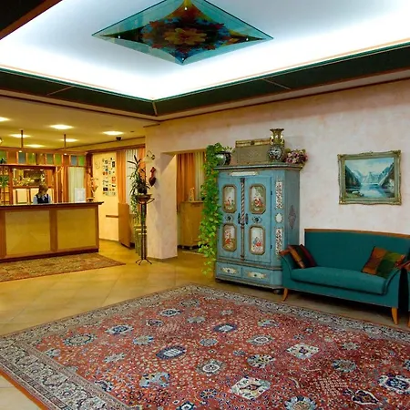 فندق Hetkuti Wellness Es Lovaspark